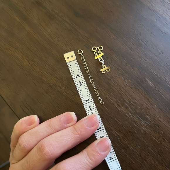 Mejuri Chain Extender 14K Yellow Gold - Picture 2 of 3